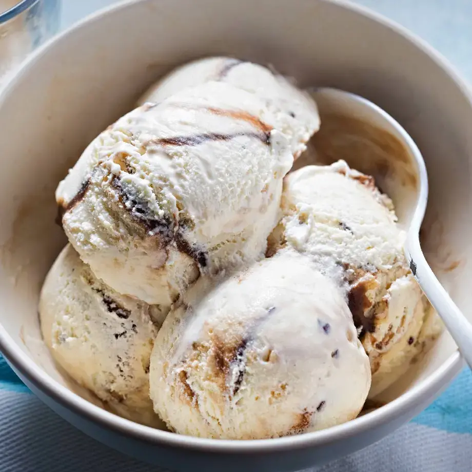 bowl of gelato ©iStock