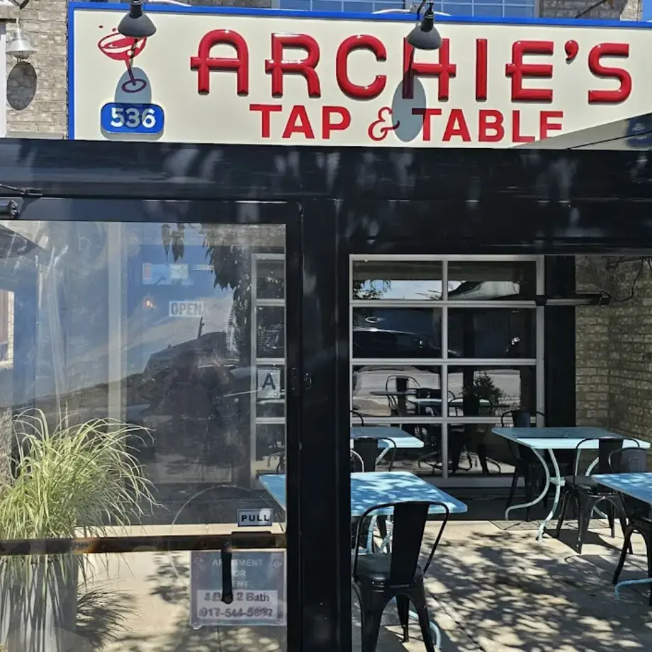 Archie's Tap &amp; Table