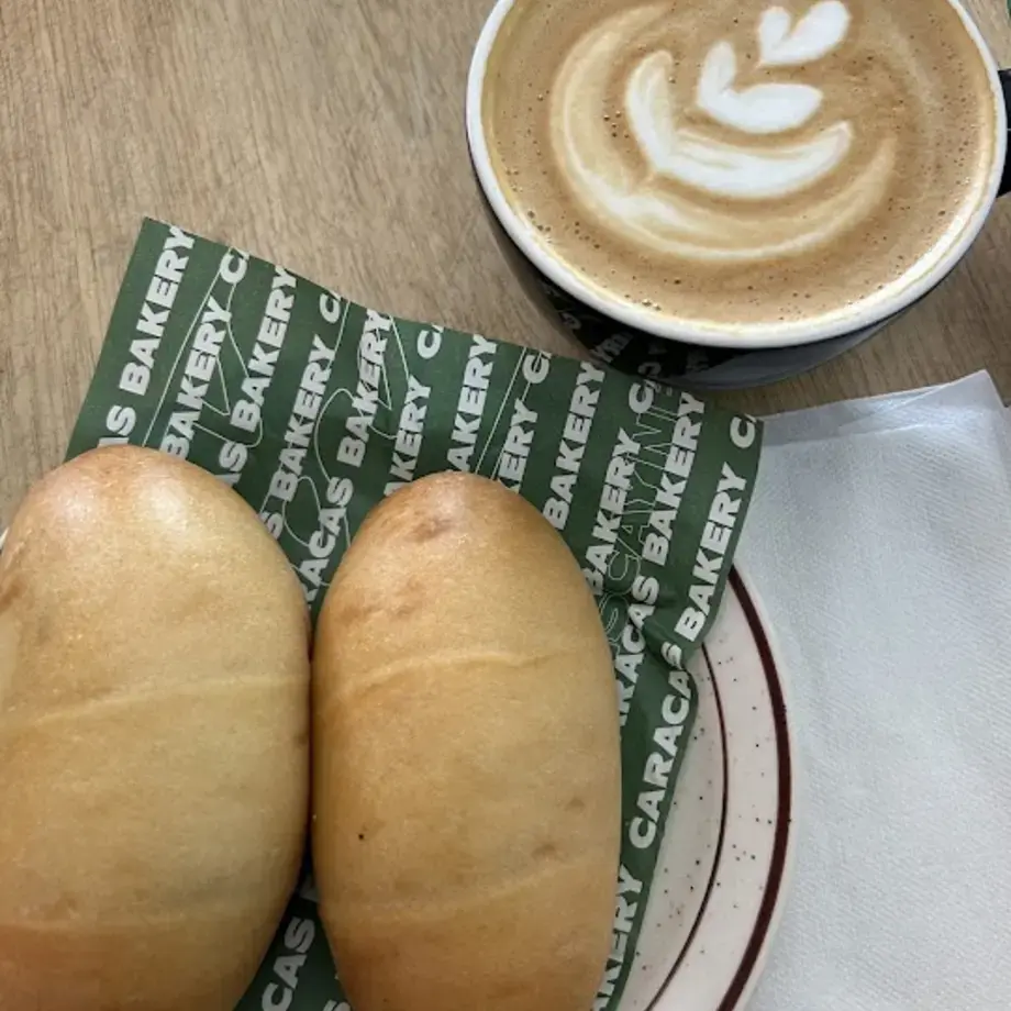 Caracas Bakery Biscayne