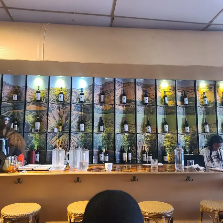 Keren Cafe &amp; Restaurant