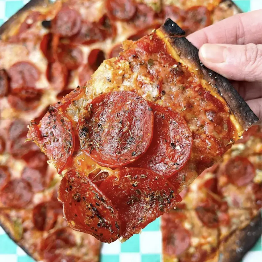 Kim's Uncle Pizza