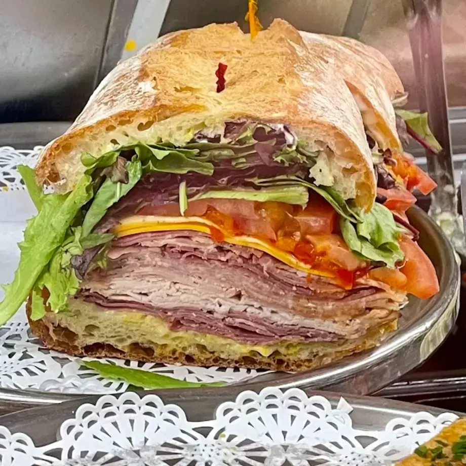 Lucca Delicatessen