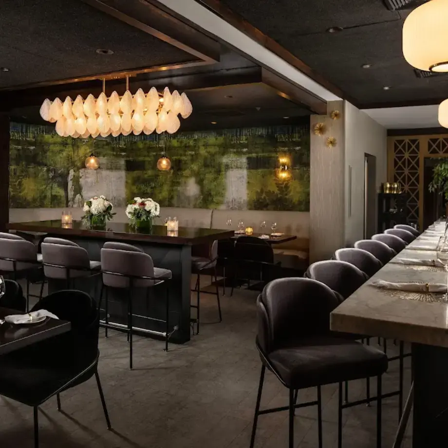 MARKET Restaurant + Bar