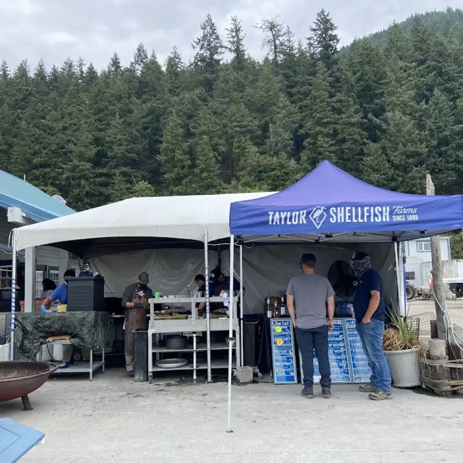 Taylor Shellfish Oyster Bar