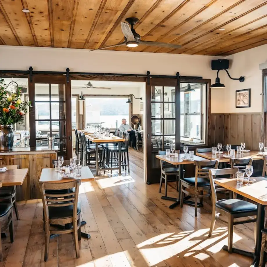 Tony's Seafood Restaurant