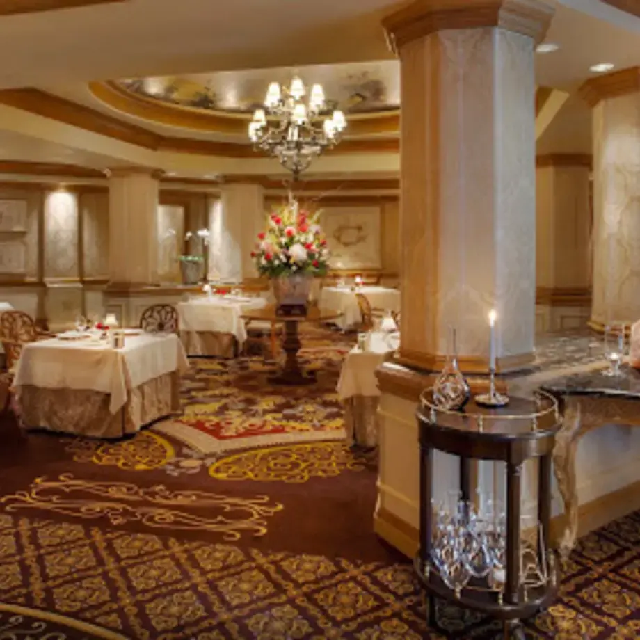 Victoria &amp; Albert's