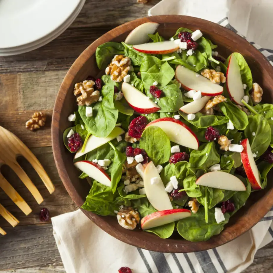 apple and walnuts salad -  Fine Dining Lovers
