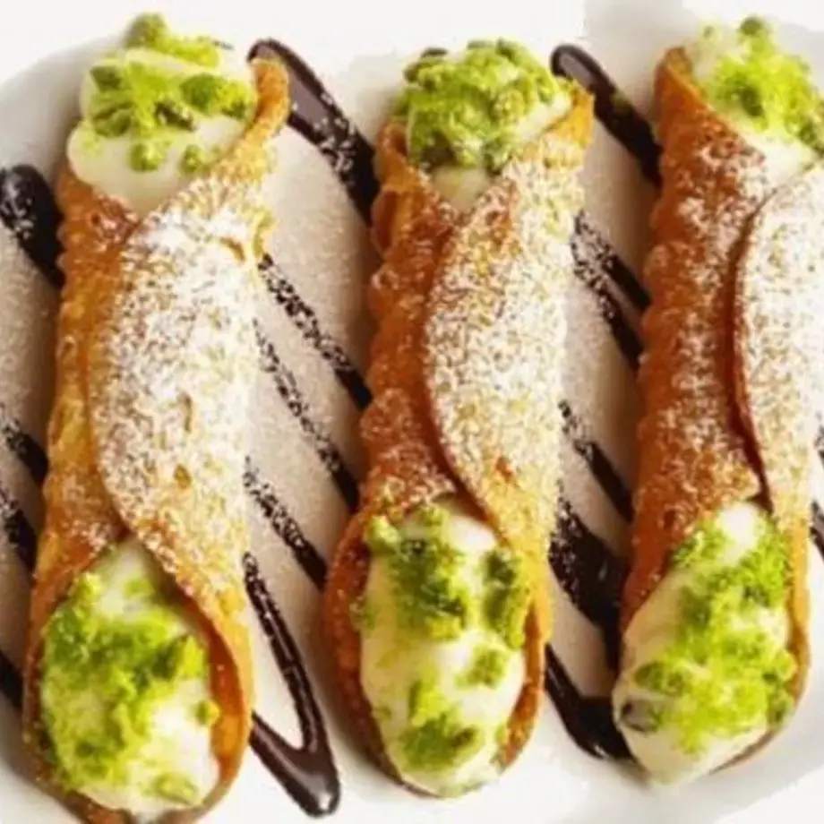Sicilian Cannoli