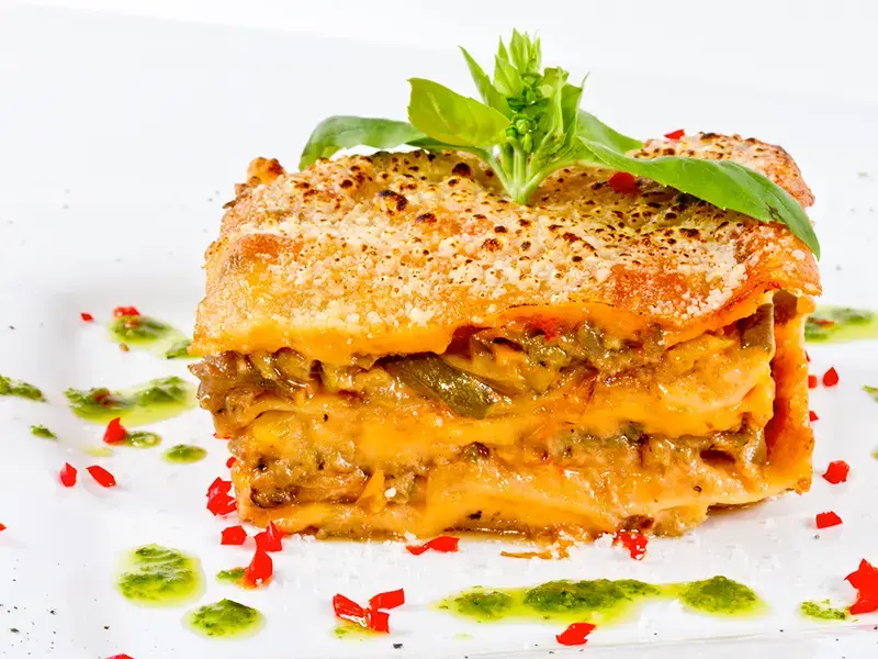 what to serve with lasagna - Fine Dining Lovers