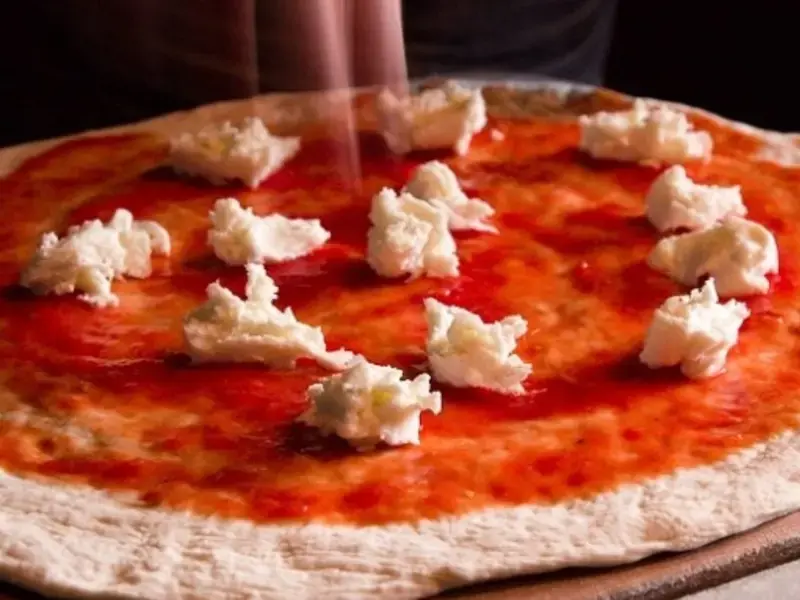 A Visual Guide To Making Neapolitan Pizza Dough