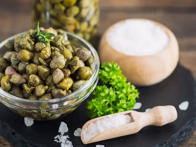 A ramekin of capers.