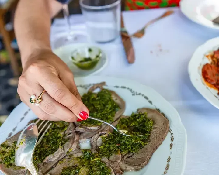 Lingua in Salsa Verde