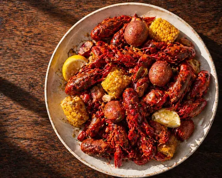 crawfish boil - Fine Dining Lovers