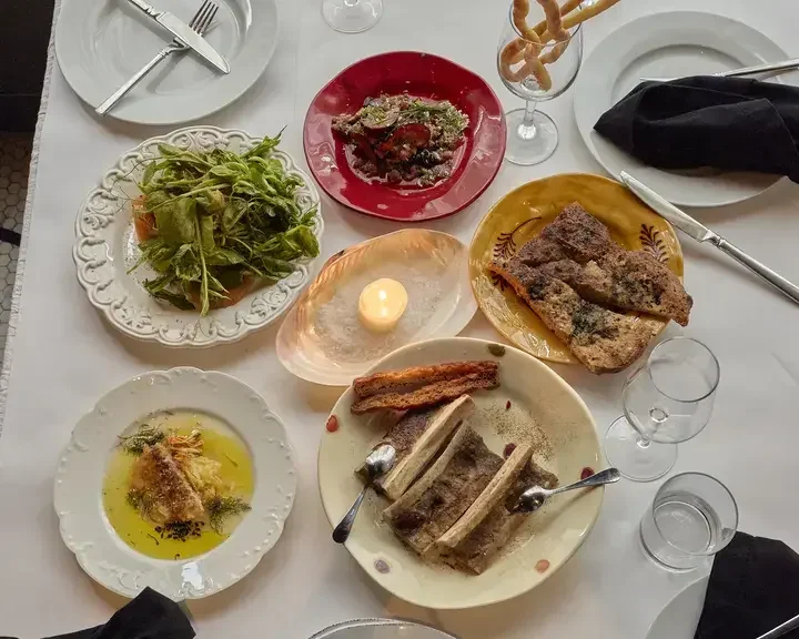 Da Prato Table Setting