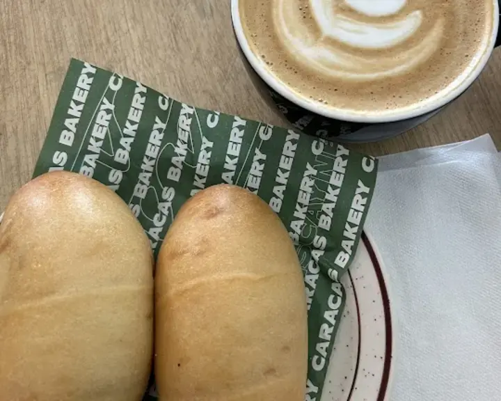 Caracas Bakery Biscayne