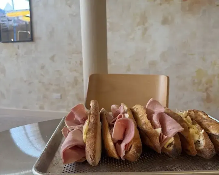 Guillotine Bakery