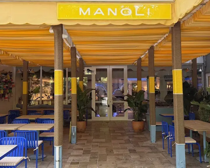 Manoli
