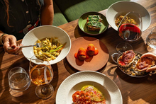Folia Bar & Kitchen